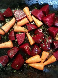 roasted-beetroot-and-carrots